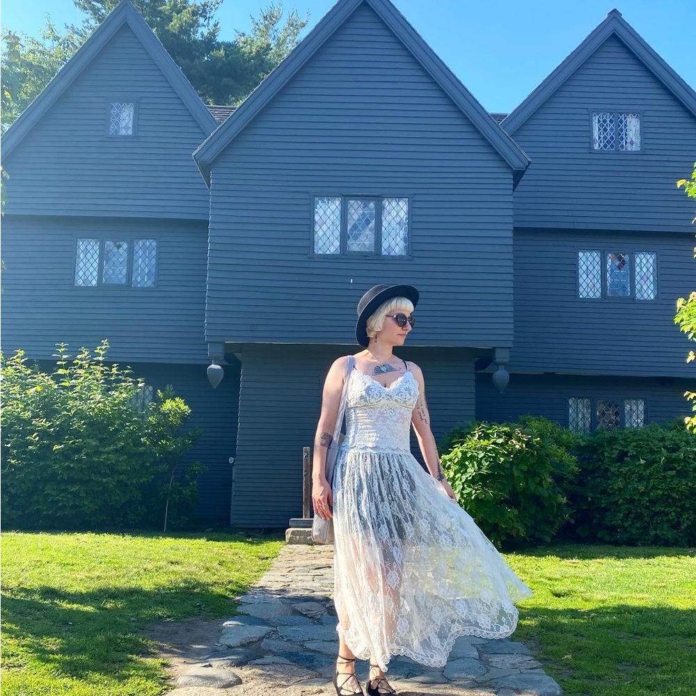 Meet your Posher, Amie